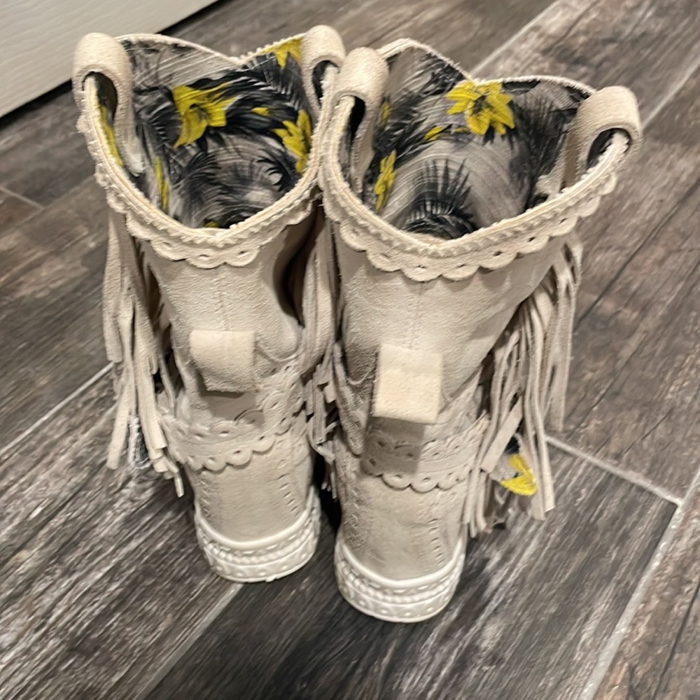 European boots - Picture 4 of 5